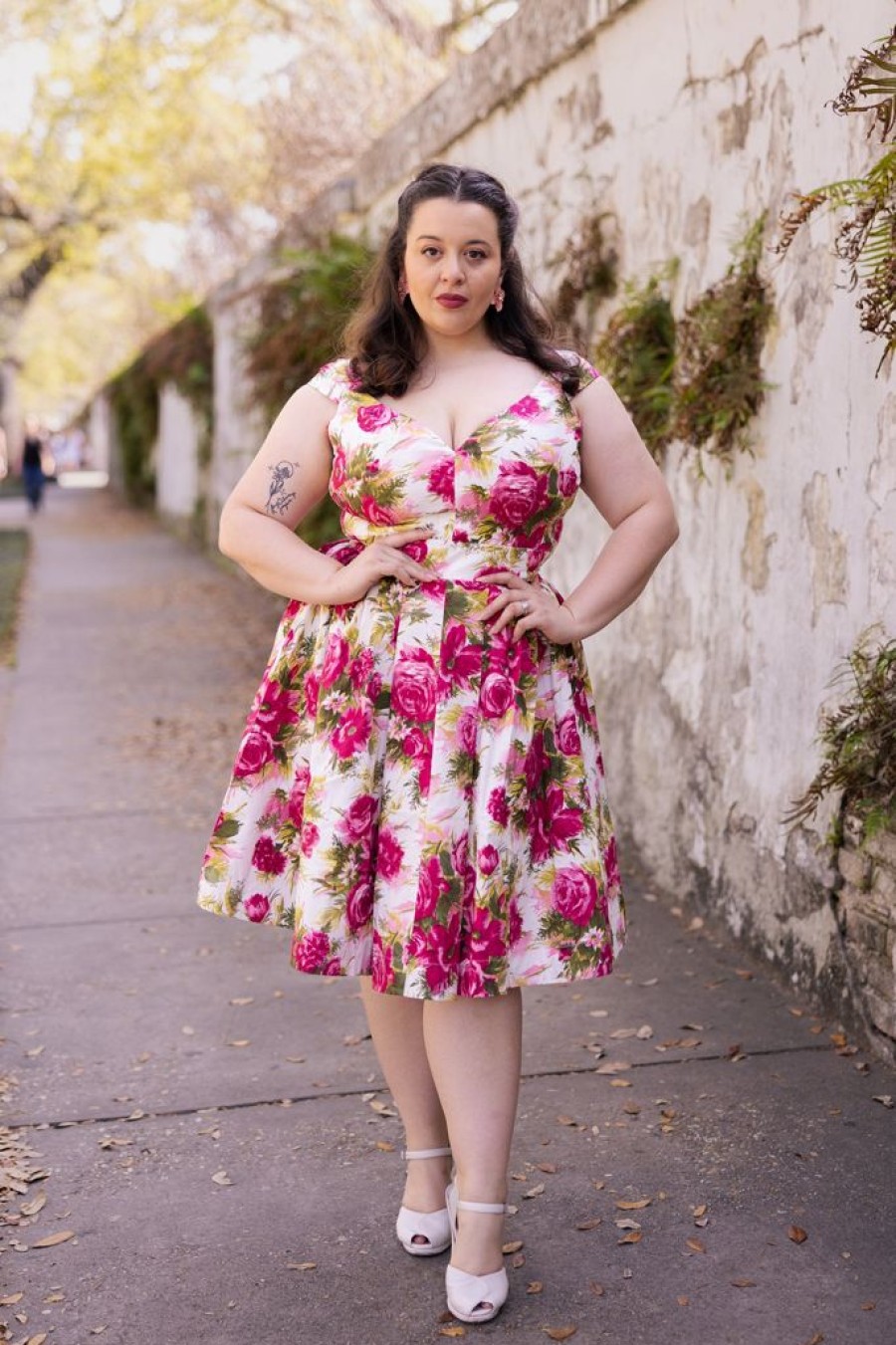 Hot Eva Marie Dress-Pleasant Street Floral-Sale