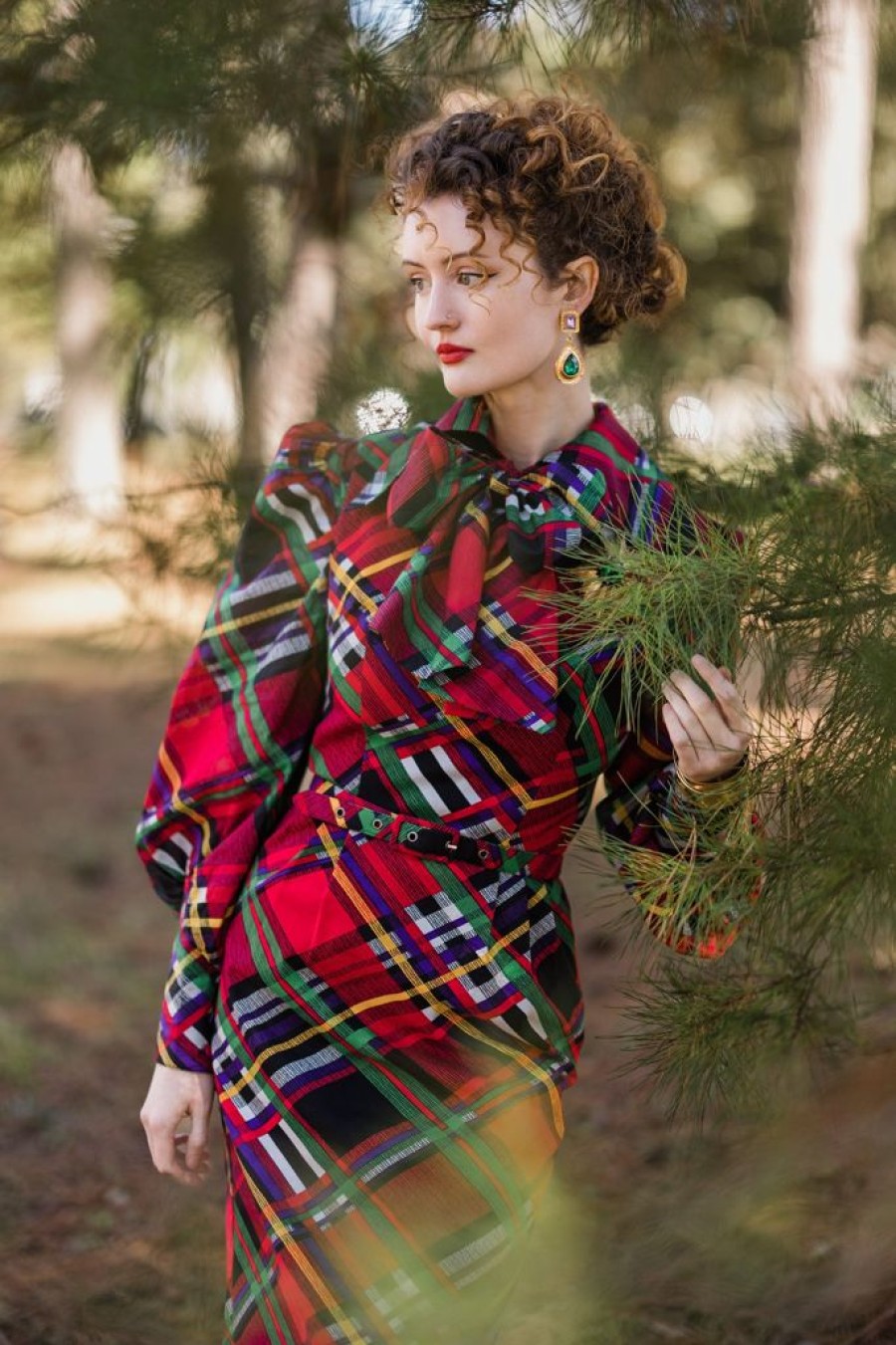 Best Victoria Blouse-Mad Plaid