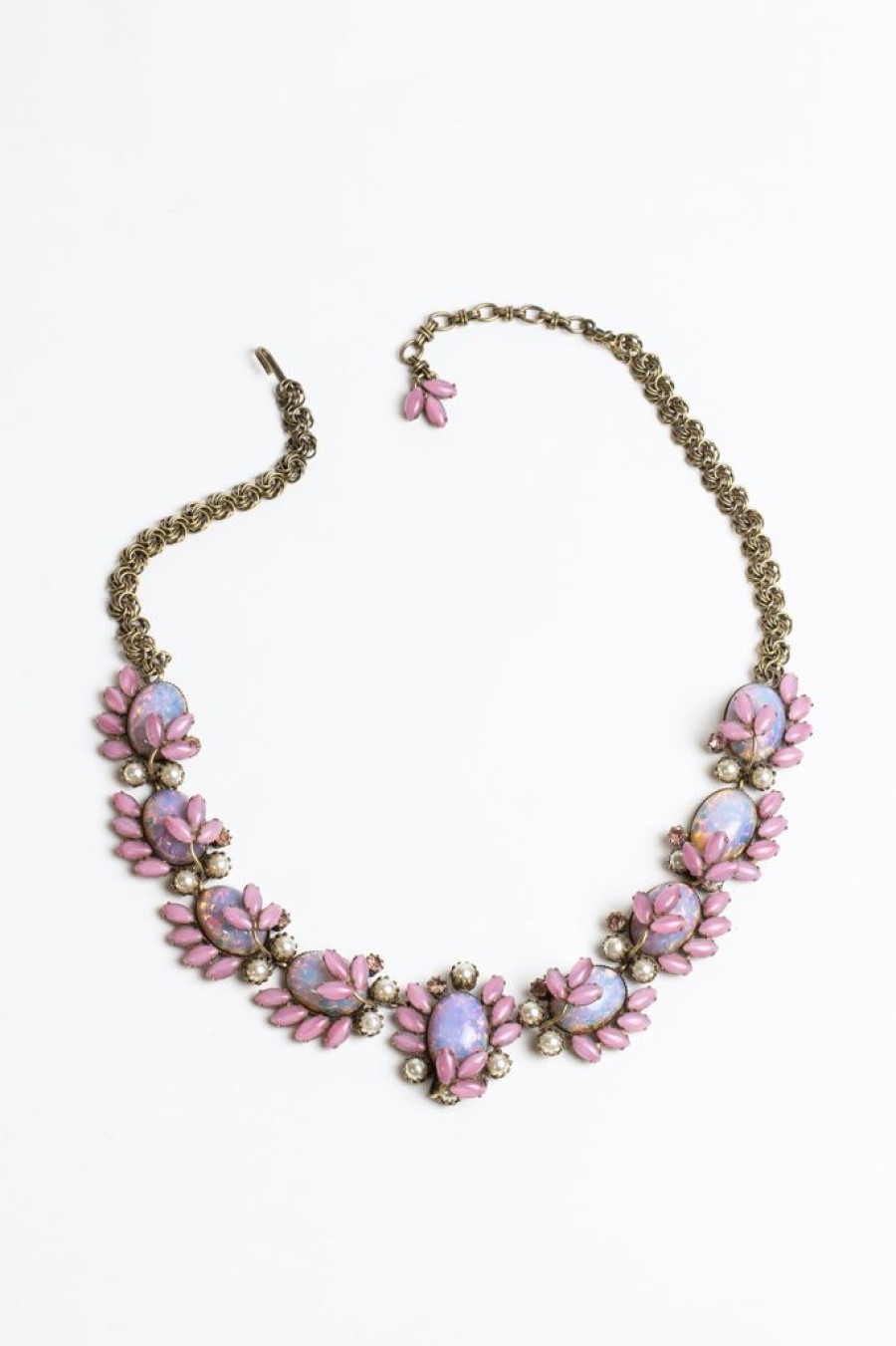 Best De Luxe Confetti Cluster Necklace